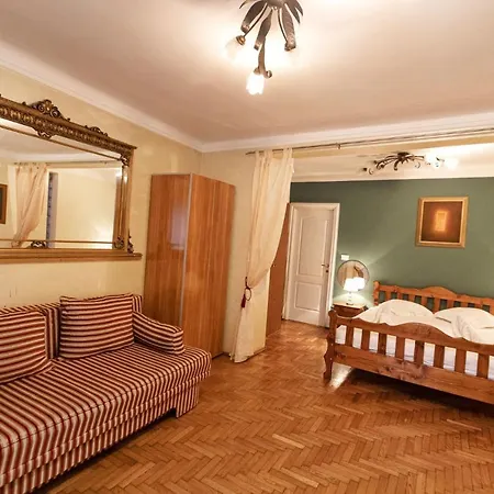 Rustic 3*