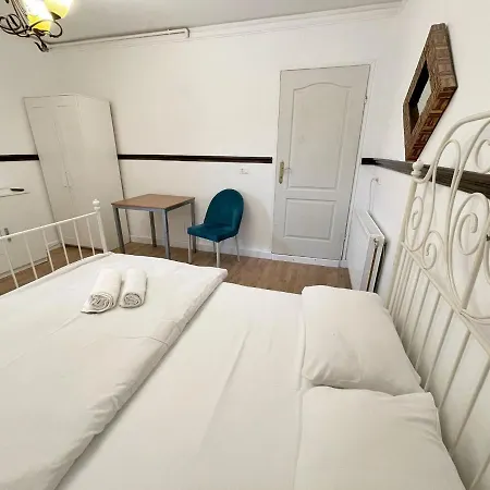 Quiet House 3*